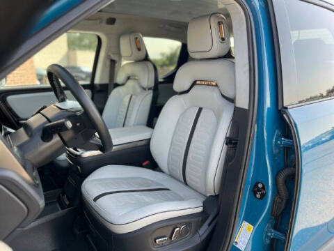 2022 Rivian R1T Adventure