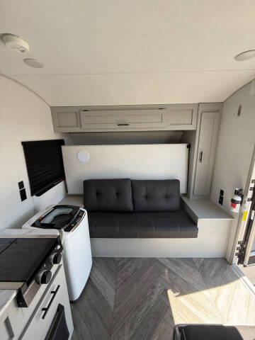 2021 Forest River platinum Salem FS 179DBKX