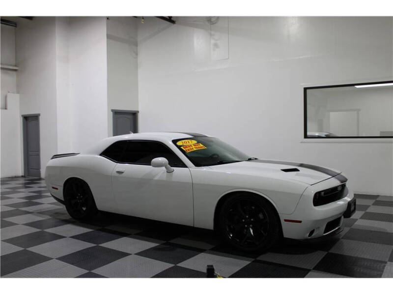 2017 Dodge Challenger