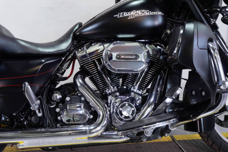 2016 Harley-Davidson Street Glide Special