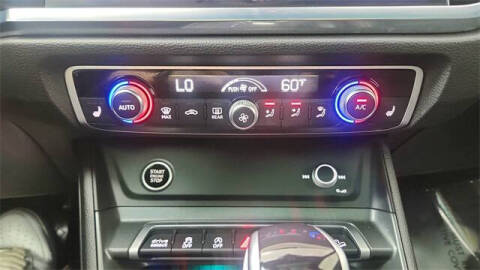 2023 Audi Q3 quattro S line Prem Plus 45 TFSI