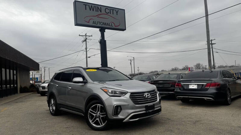 2017 Hyundai Santa Fe for sale at TWIN CITY AUTO MALL in Bloomington IL