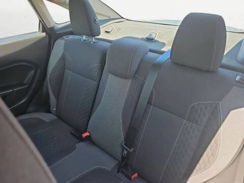 2016 Ford Fiesta SE