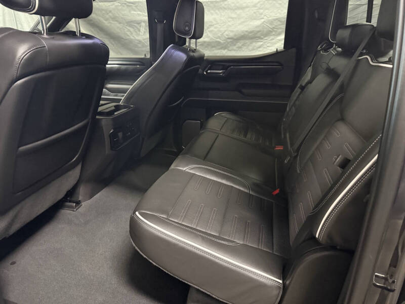 2024 GMC Sierra 1500 AT4X