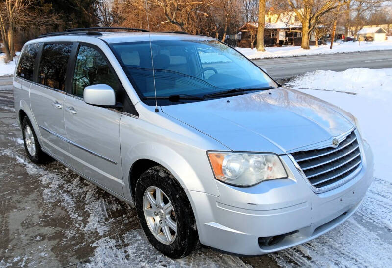 2009 Chrysler Town and Country for sale at Angelo's Auto Sales in Lowellville OH