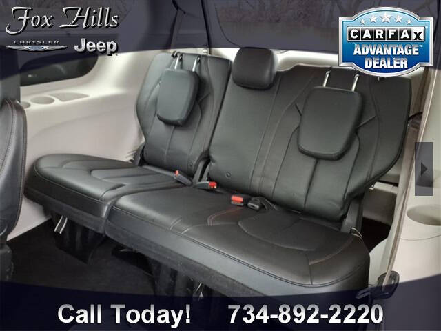 2018 Chrysler Pacifica Touring L Plus