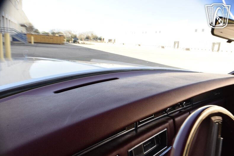 1976 Lincoln Continental