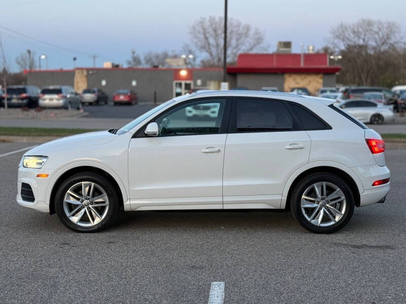 2017 Audi Q3 2.0T quattro Premium