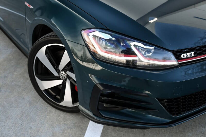 2018 Volkswagen Golf GTI S
