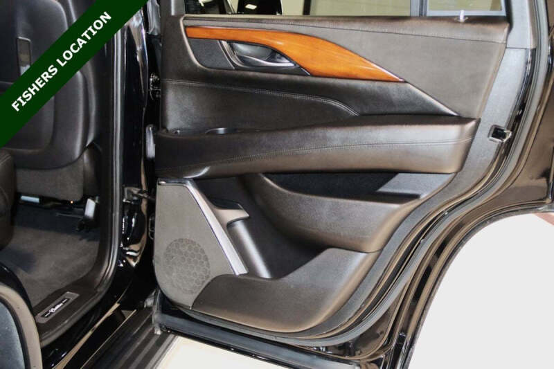2017 Cadillac Escalade Luxury