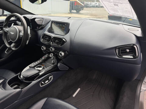 2020 Aston Martin Vantage