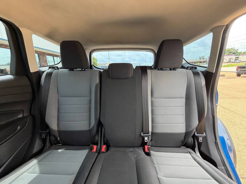 2017 Ford Escape S