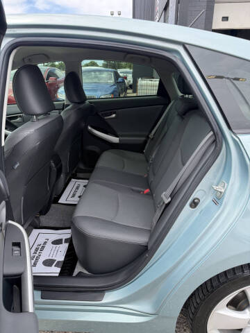 2012 Toyota Prius Two