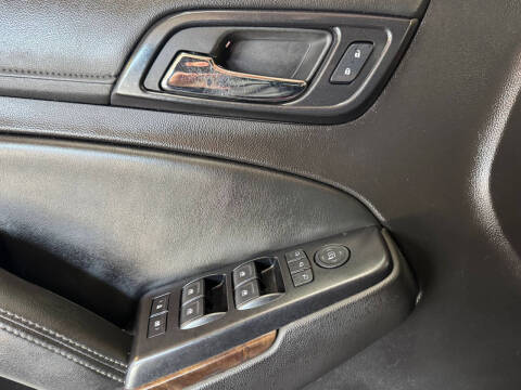 2015 Chevrolet Suburban LT