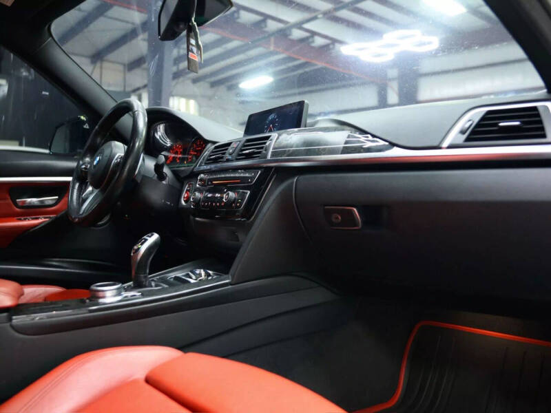 2017 BMW 3 Series 340i