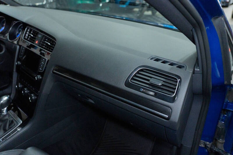 2015 Volkswagen Golf R