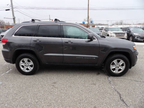 2017 Jeep Grand Cherokee Laredo E