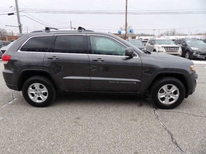 2017 Jeep Grand Cherokee Laredo E