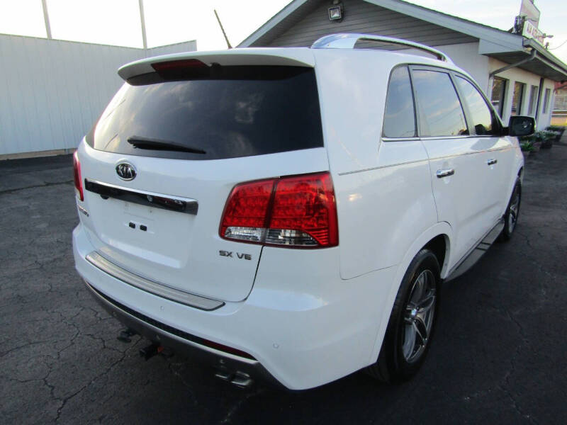 2013 Kia Sorento SX photo 2