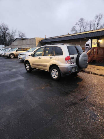 2003 Toyota RAV4 for sale at Settle Auto Sales TAYLOR ST. in Fort Wayne IN