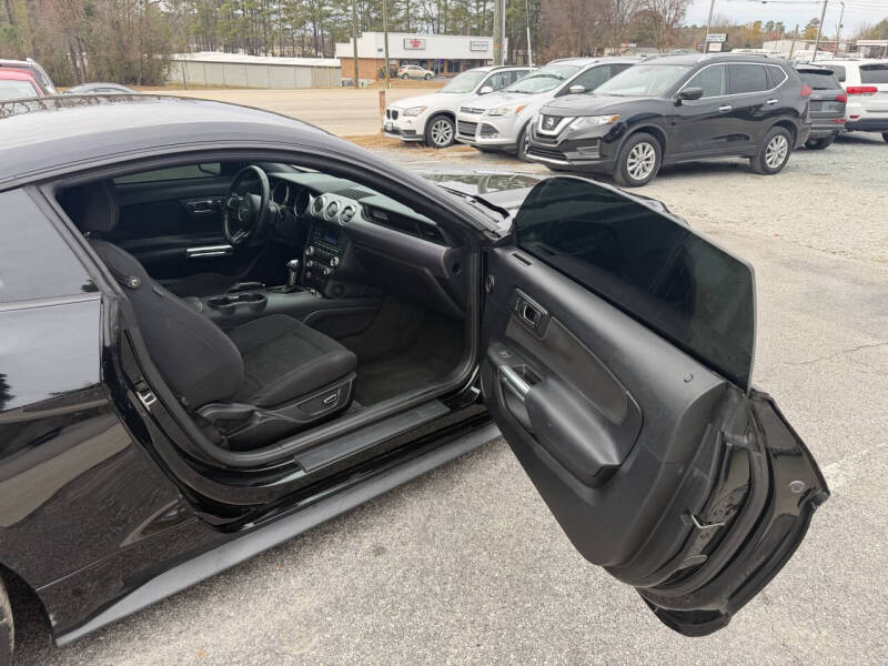 2017 Ford Mustang EcoBoost