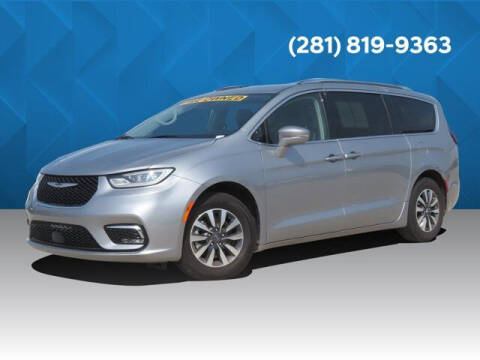 2021 Chrysler Pacifica for sale at BIG STAR CLEAR LAKE - USED CARS in Houston TX