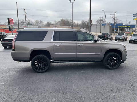 2017 Cadillac Escalade ESV Premium Luxury