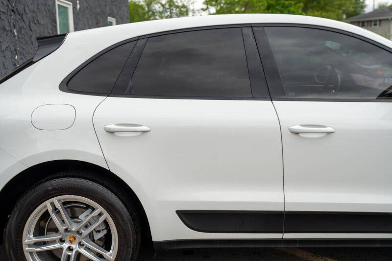 2015 Porsche Macan S