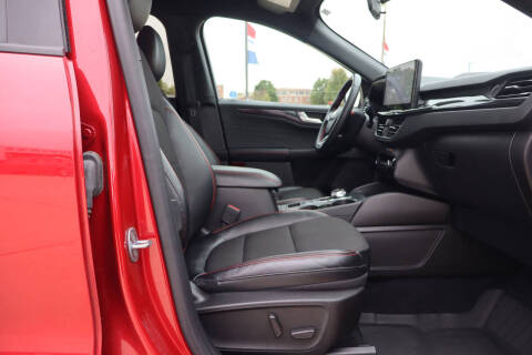 2023 Ford Escape ST-Line Select