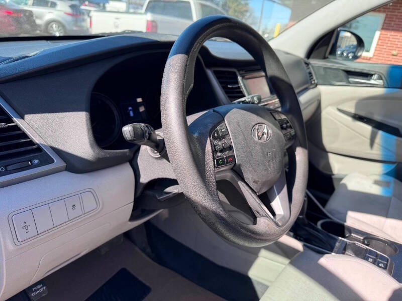 2017 Hyundai Tucson SE