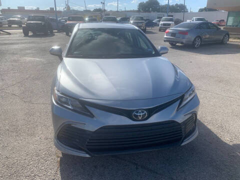 2024 Toyota Camry LE