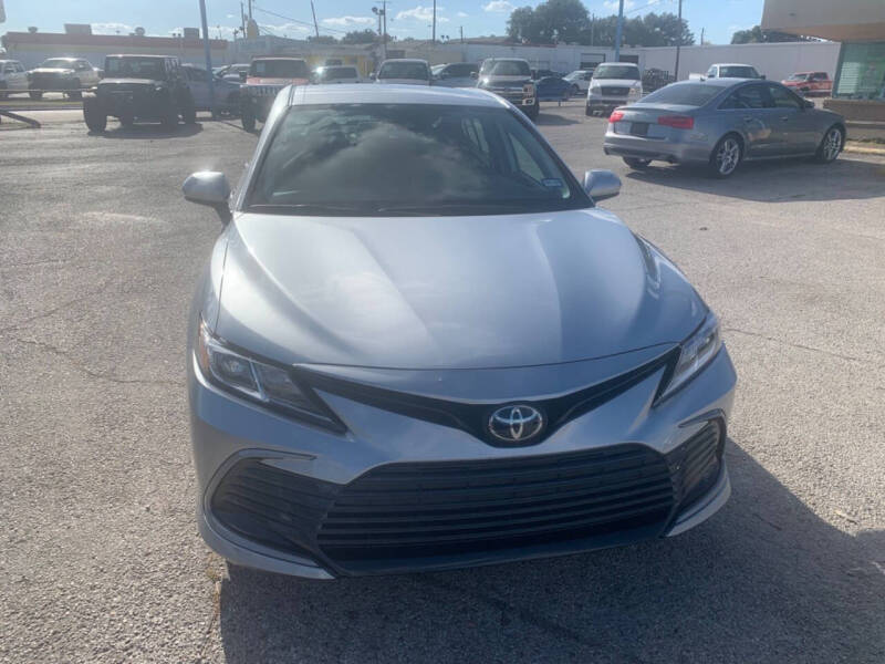 2024 Toyota Camry LE