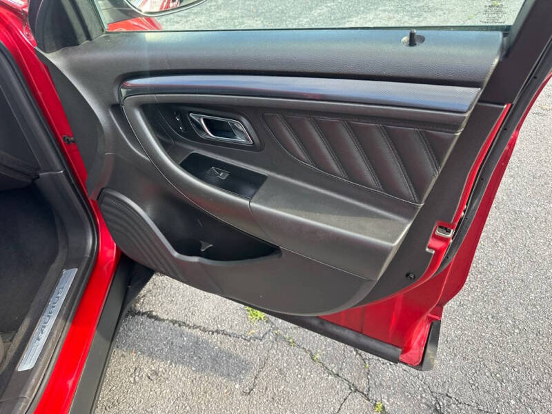 2010 Ford Taurus SHO