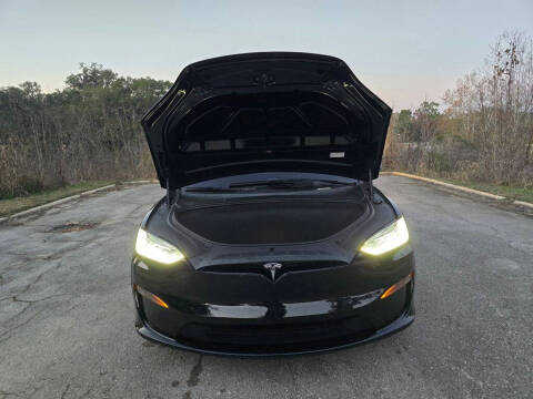 2022 Tesla Model X Plaid