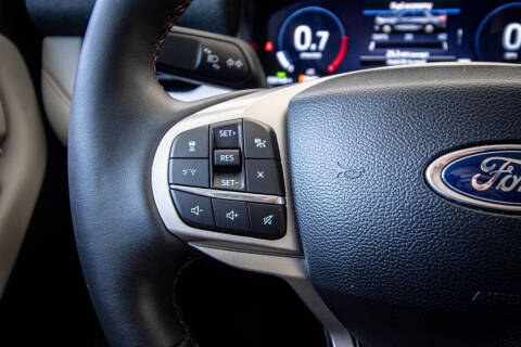 2025 Ford Explorer Active
