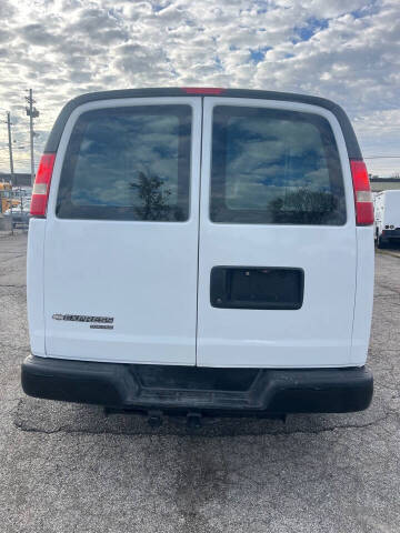 2012 Chevrolet Express 2500