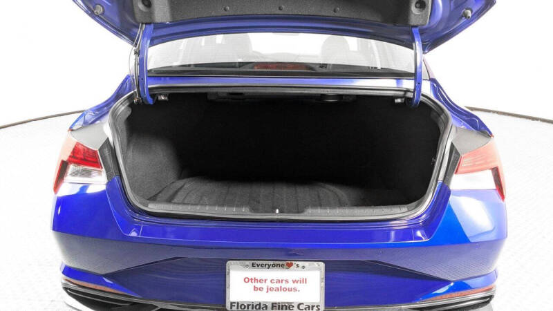 2022 Hyundai Elantra