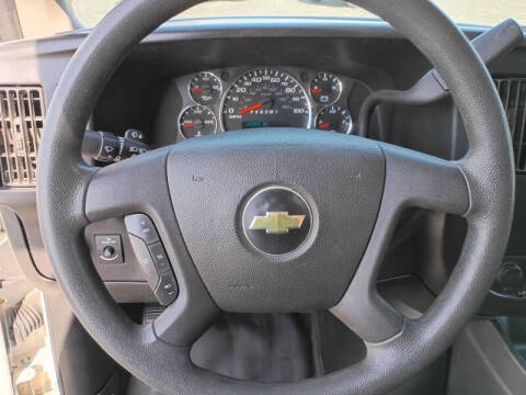 2017 Chevrolet Express 2500