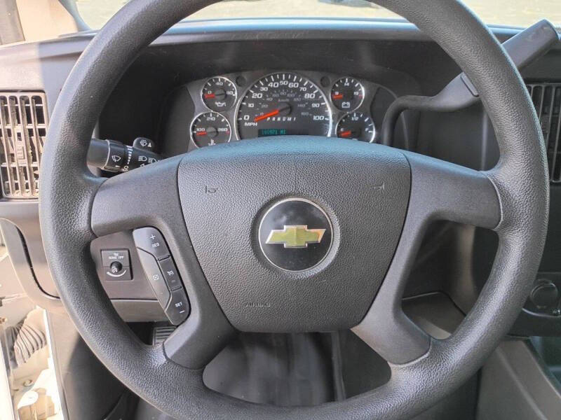 2017 Chevrolet Express 2500