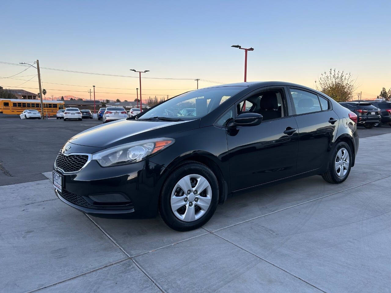 2014 Kia Forte for sale at Magic Auto Sales in Hesperia, CA