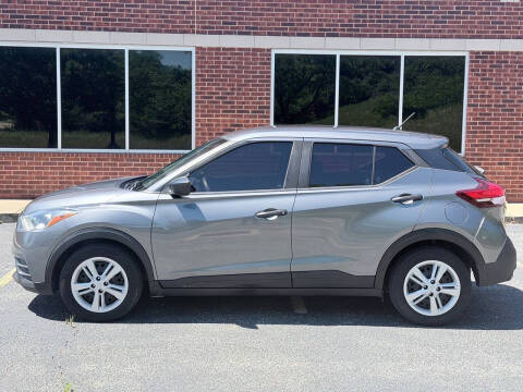 2020 Nissan Kicks S