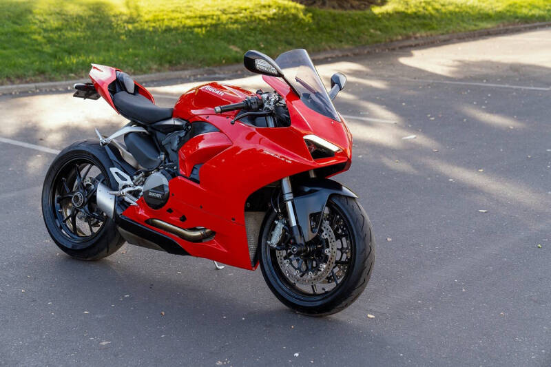 2020 Ducati V2 Superquadro Final Edition