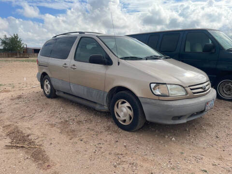2003 Toyota Sienna CE