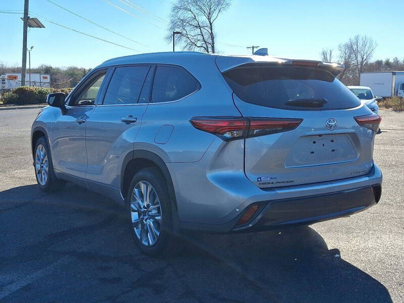 2023 Toyota Highlander Limited