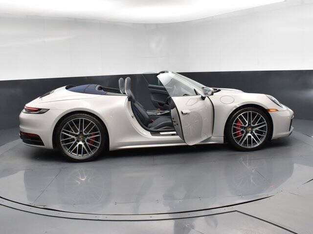2023 Porsche 911 Carrera S