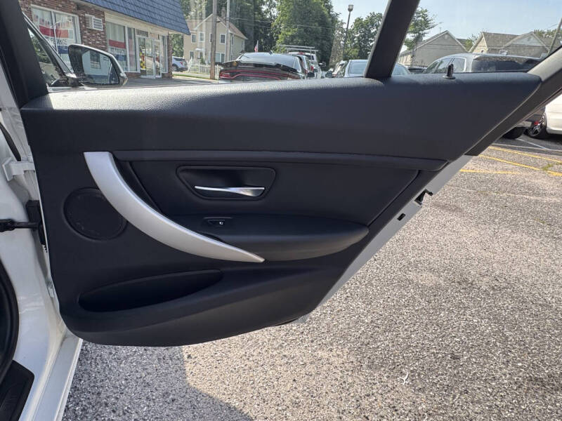 2014 BMW 3 Series 320i xDrive