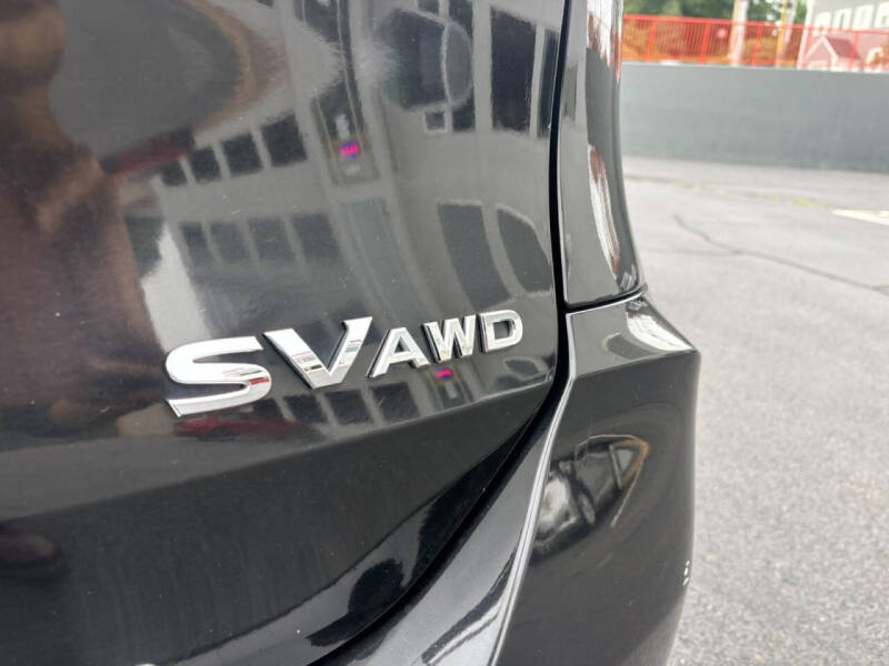 2018 Nissan Rogue SV