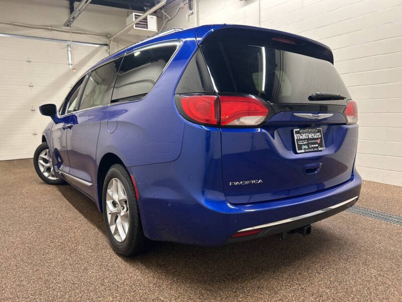 2019 Chrysler Pacifica Touring L Plus