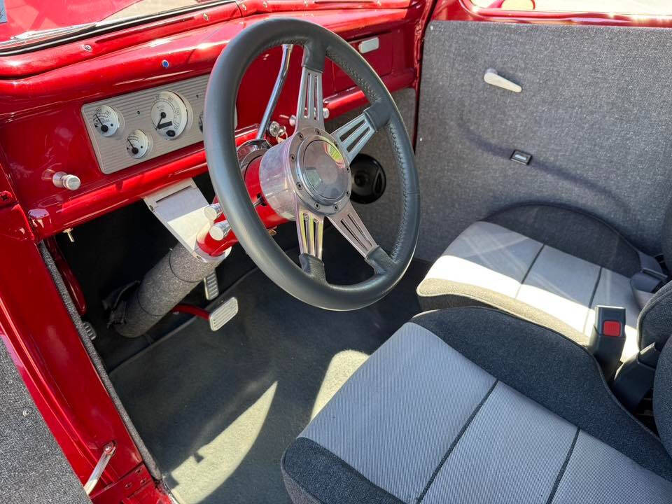 1940 Ford F-100 17