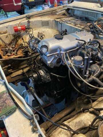 1984 Mazda B2000